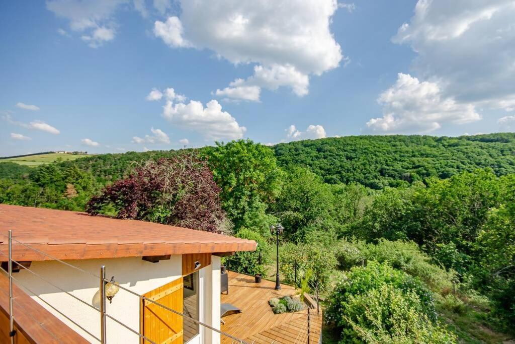 فيلا Gite Du Mont Plaisir Chouvigny المظهر الخارجي الصورة