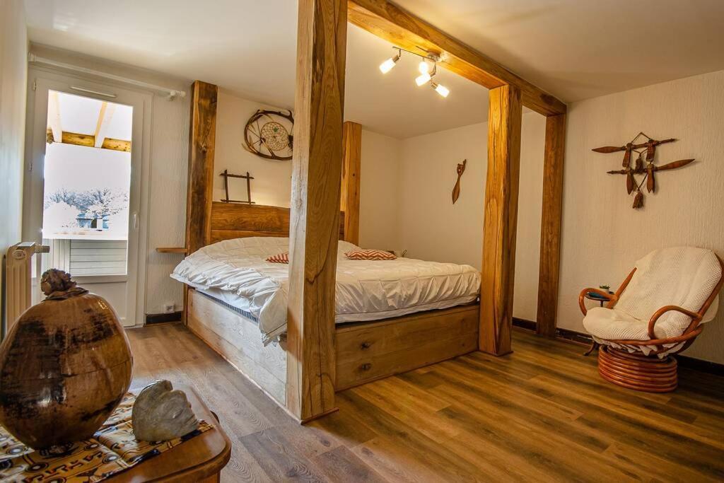 فيلا Gite Du Mont Plaisir Chouvigny المظهر الخارجي الصورة